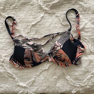Maaji bikini top. Not tags. Very good conditions.